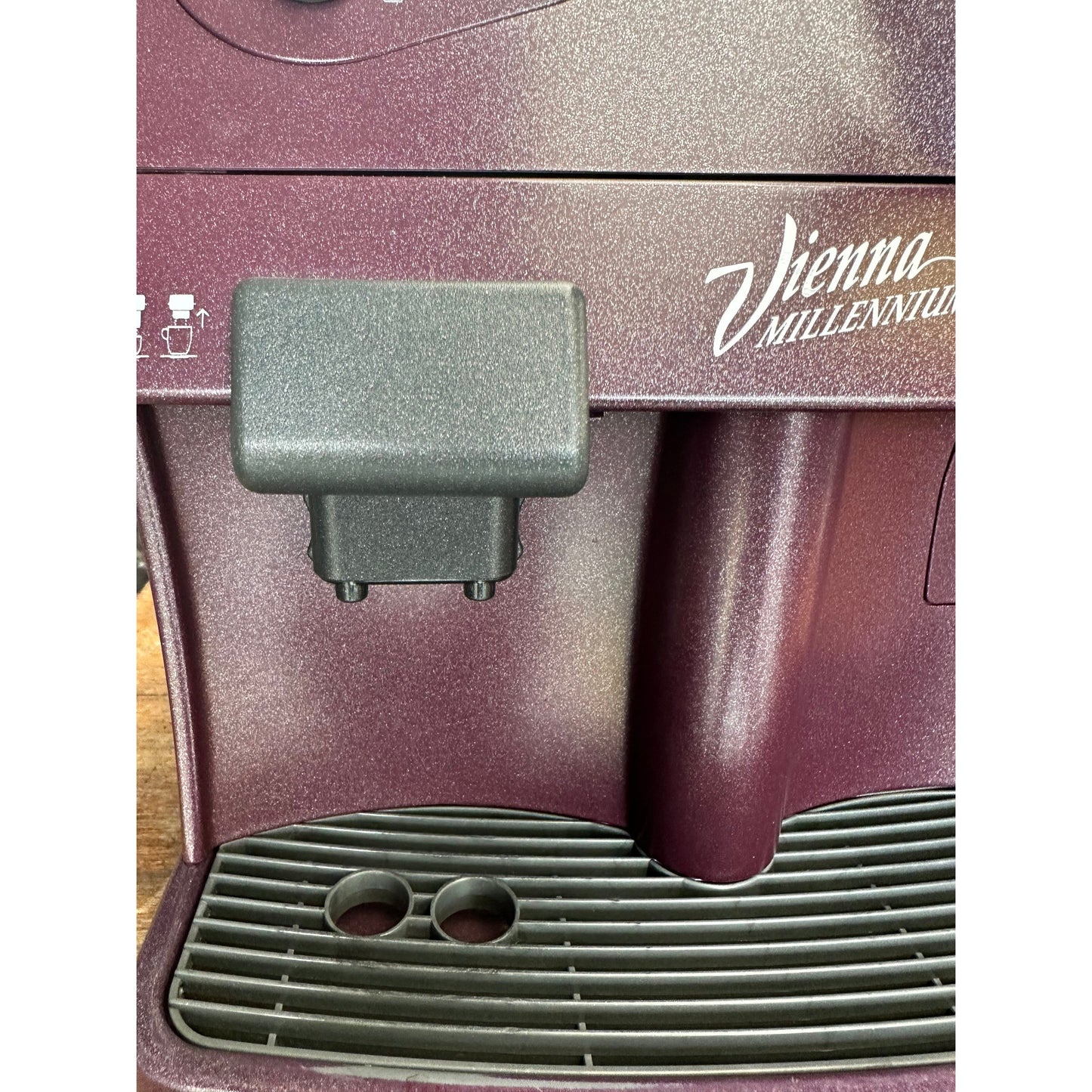 Saeco Vienna Bean to Cup Coffee Machine - Retro Purple - Preloved