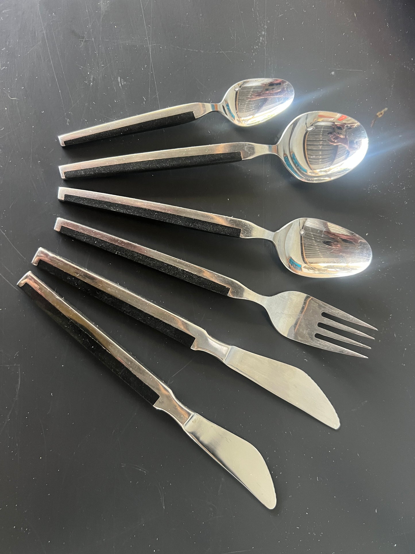 Retro Unity  cutlery, 6 of each