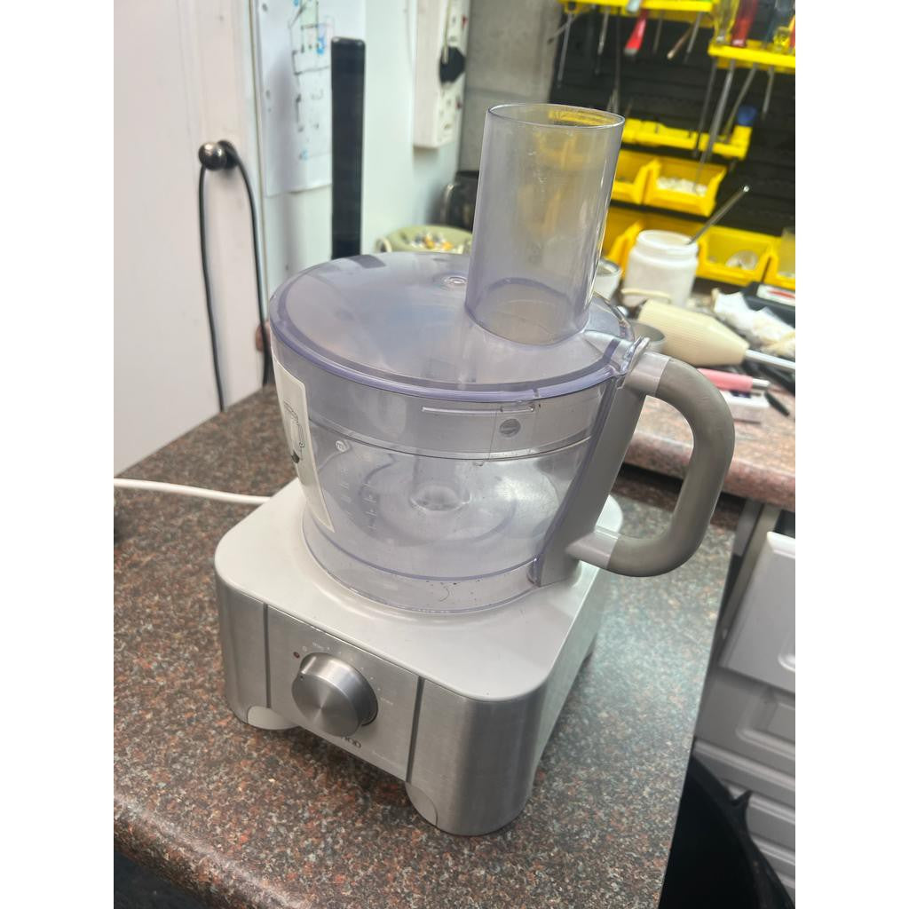 Kenwood Food Processor FP900 Series - Preloved